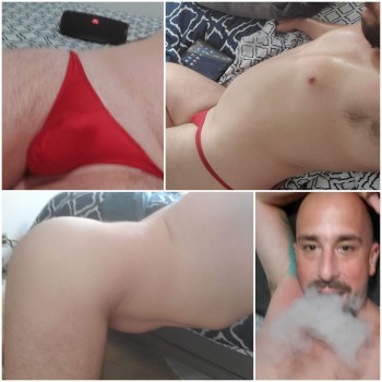 SmokeNaked247